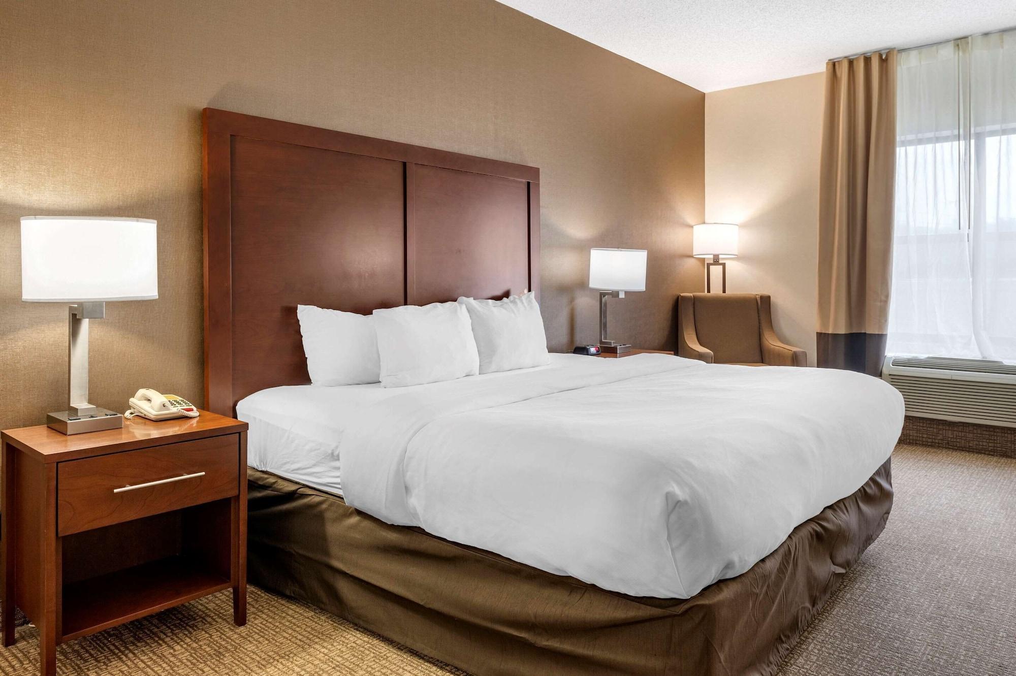 Comfort Inn Луисвил Екстериор снимка