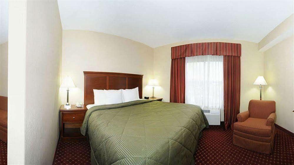 Comfort Inn Луисвил Екстериор снимка